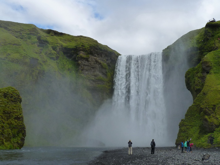 Island Skógafoss Wasserfall Reiseglück